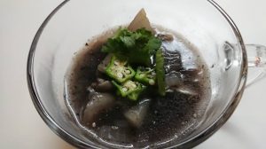 かぶと舞茸の黒胡麻スープ